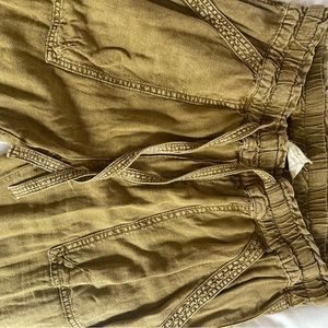ANTHROPOLOGIE joggers great condition.